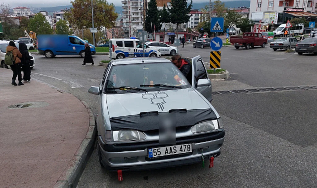 Samsun'da otomobilin çarptığı çocuk hastanelik oldu