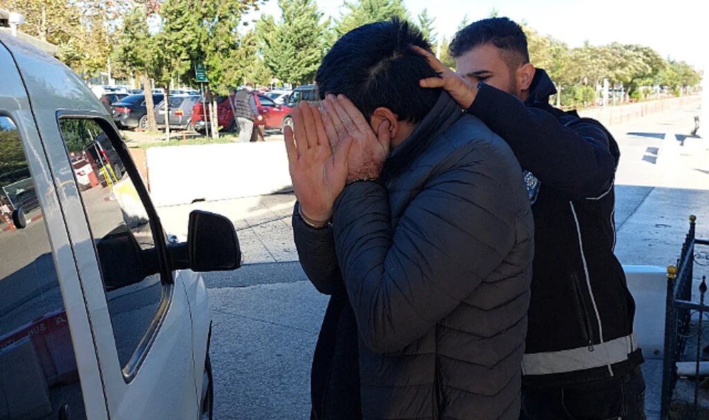 Samsun'da uyuşturucu operasyonu: 3 gözaltı