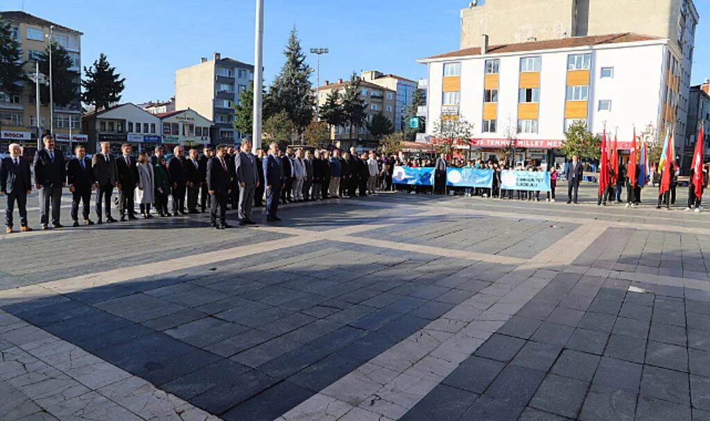 Samsun'un 19 Mayıs ilçesinde Öğretmenler Günü kutlandı