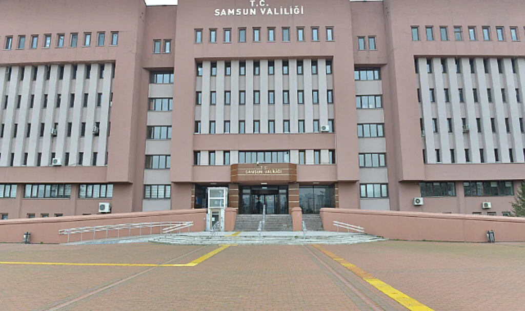 Samsun Valiliğinden şiddetli rüzgar uyarısı