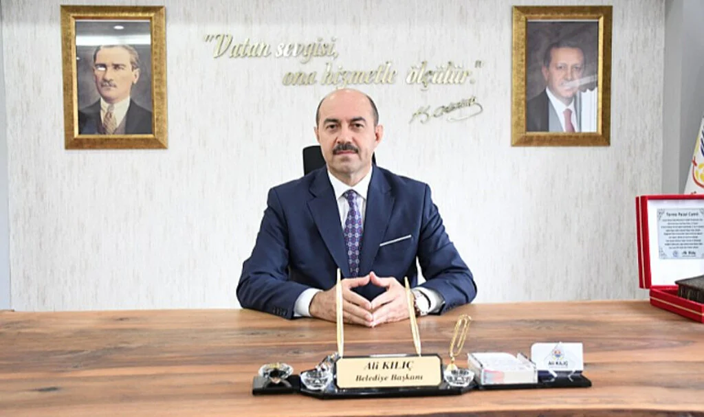Terme Belediye Başkanı Ali Kılıç: "Atatürk ve şehitlerimize çok şey borçluyuz'