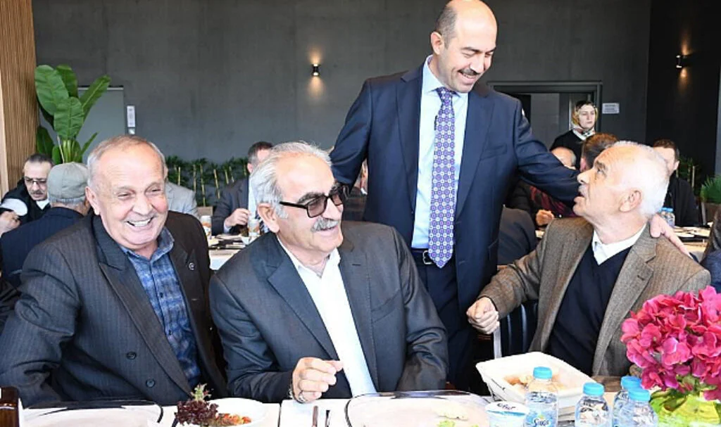  Terme Belediye Başkanı Ali Kılıç: 'Öğretmenlerimiz gerçek kahramanlar'