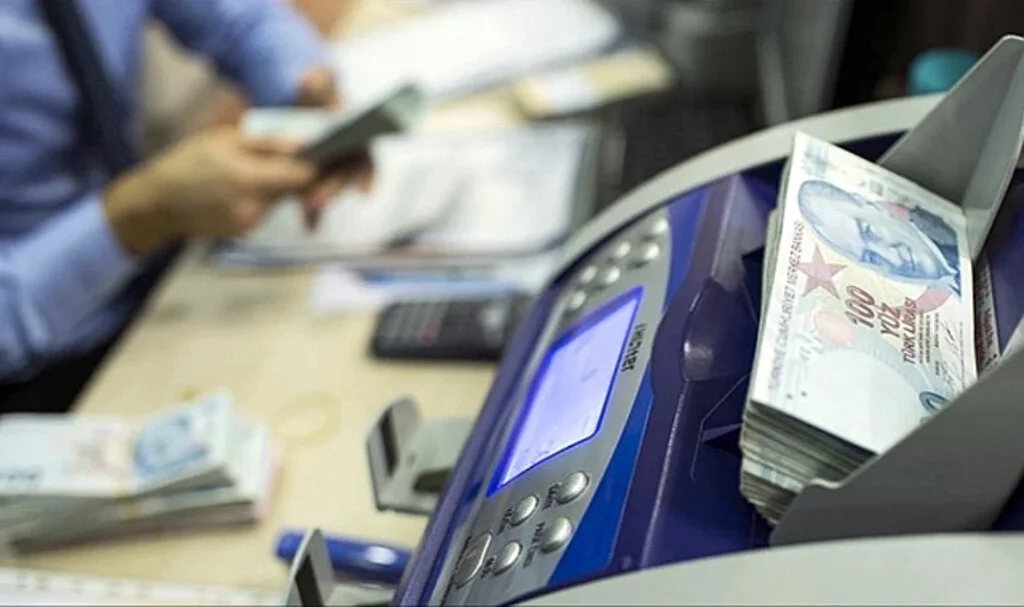 Yeni evlenecek çiftlere verilecek faizsiz kredide detaylar netleşmeye başladı! Gelir ve yaş kriteri olacak