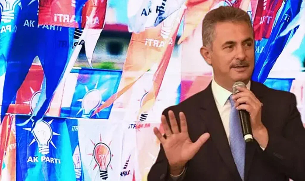 AK Parti'den Ankara için adaylığını açıklayan ilk isim! Murat Köse, meydan okuyarak duyurdu: "Mansur Yavaş'a fark atacağız"