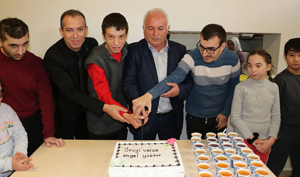 AK Parti Havza Belediye Başkan Aday Adayı Aydın Kaya: Her insan engelli adayıdır unutmayın !
