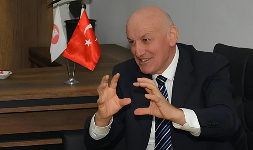 AK Parti Terme Belediye Başkan aday adayı Şenol Kul: "Terme'de değişim başladı"