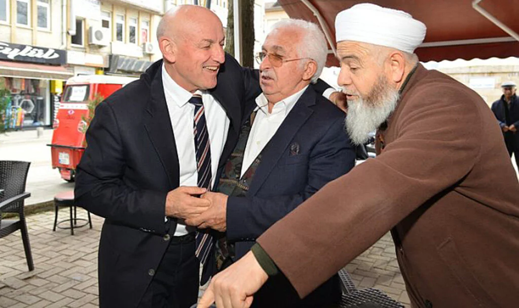 AK Parti Terme Belediye Başkan aday adayı Şenol Kul: 'Terme için omuz  omuza çalışacağız'