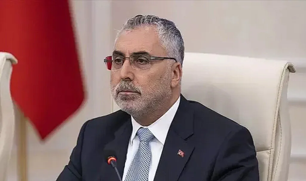 Bakan Işıkhan asgari ücretle ilgili tarihi ilk kez verdi! Resmi Gazete'yi işaret etti, asgari ücret ne kadar olacak?