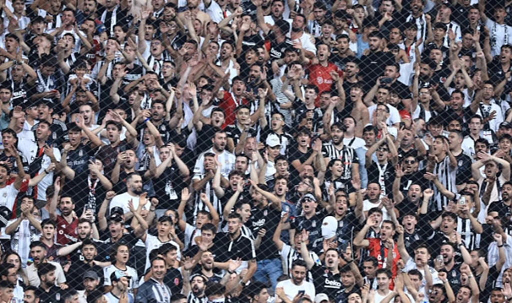 Beşiktaş, Fenerbahçe derbisinin bilet fiyatlarını açıkladı