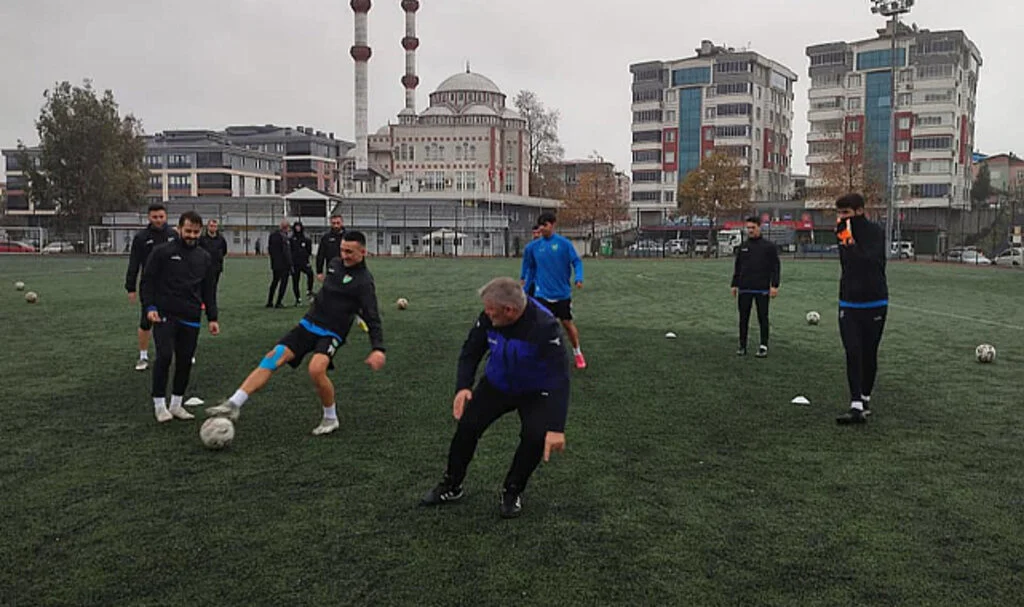 Çarşambaspor Bartın'a hazırlanıyor