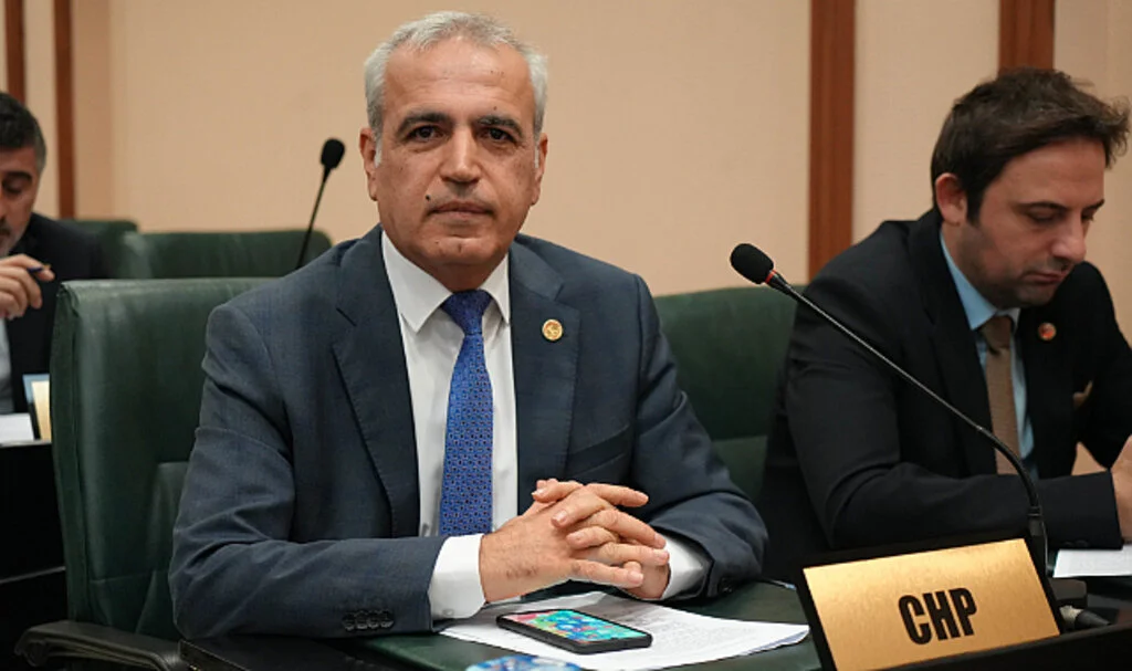 CHP'li İpek Sayıştay raporunu sordu 