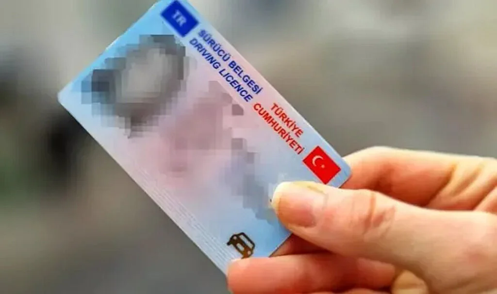 Ehliyet yenileme son tarih ne zaman? Milyonların merak ettiği soru yanıt buldu: 769 liraydı, yüzde 58,46 zam gelecek
