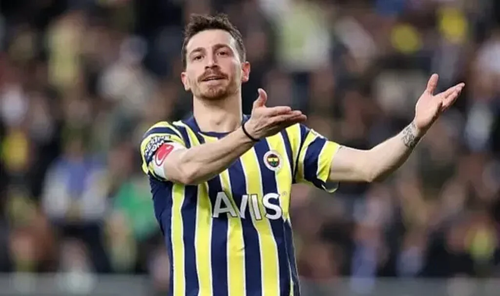 Fenerbahçe'de beklenmedik Mert Hakan Yandaş kararı! Kayserispor karşılaşması son maçı olabilir