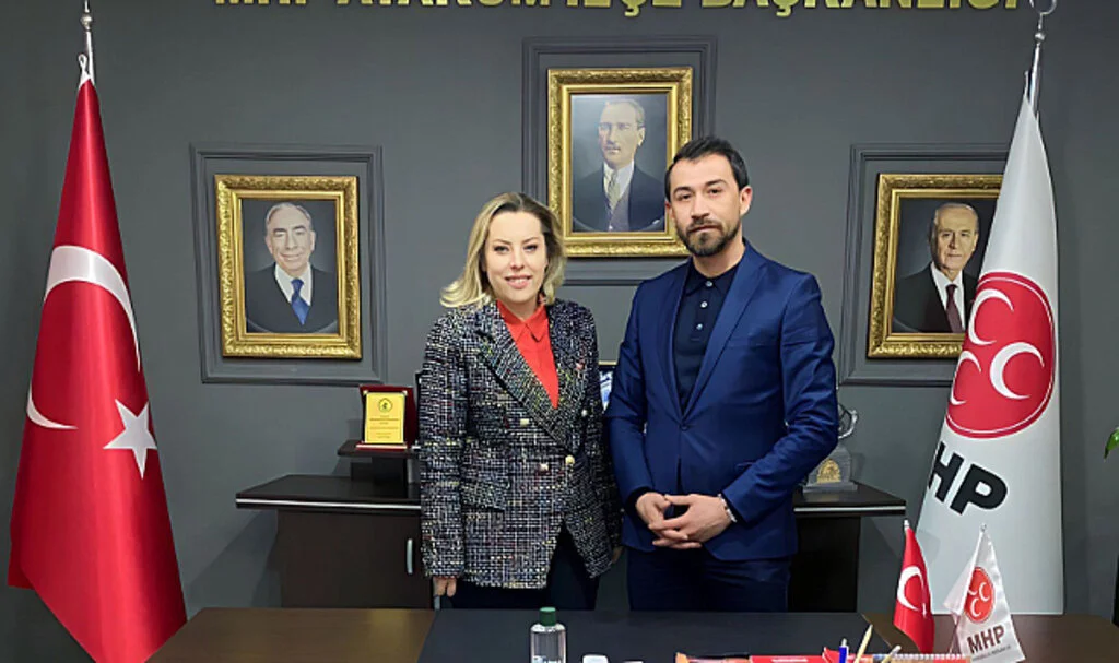 Fotoğraf Sanatçısı Ali Yüksel, MHP'den Atakum Belediyesi Meclis Üyesi Aday Adayı Oldu