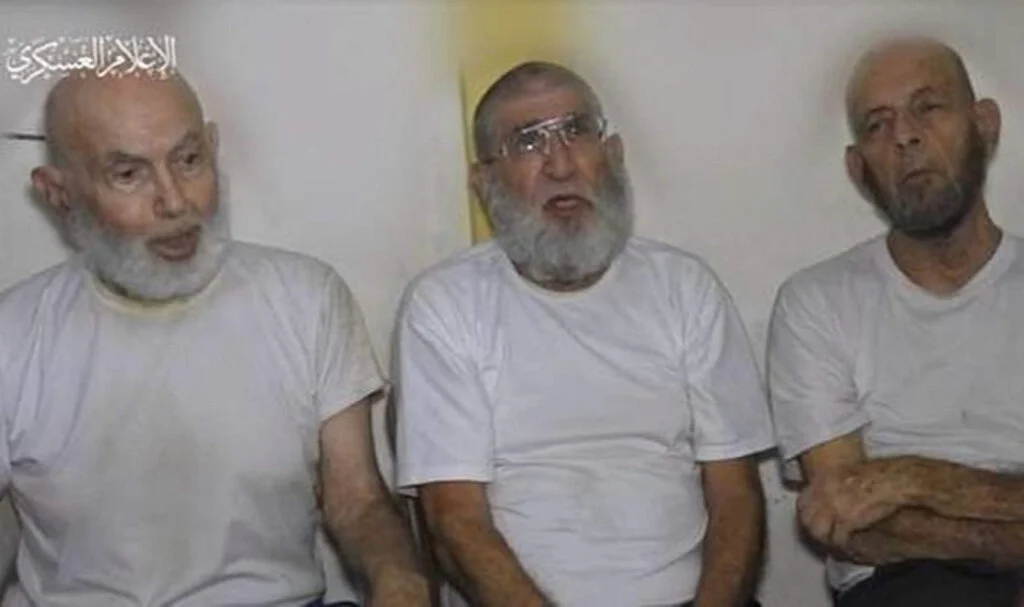 Hamas: Esirler, İsrail’in saldırısında öldü