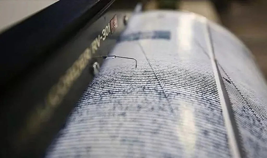  İstanbul'da korkutan deprem! AFAD, Bursa merkezli depremin büyüklüğünü açıkladı...
