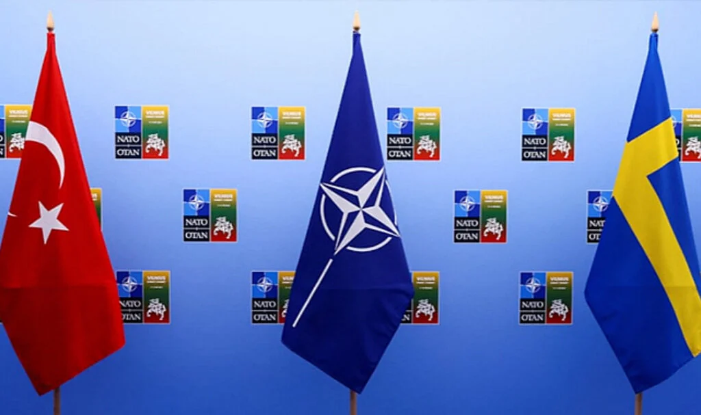 İsveç'in NATO üyeliği tasarısı, komisyondan geçti