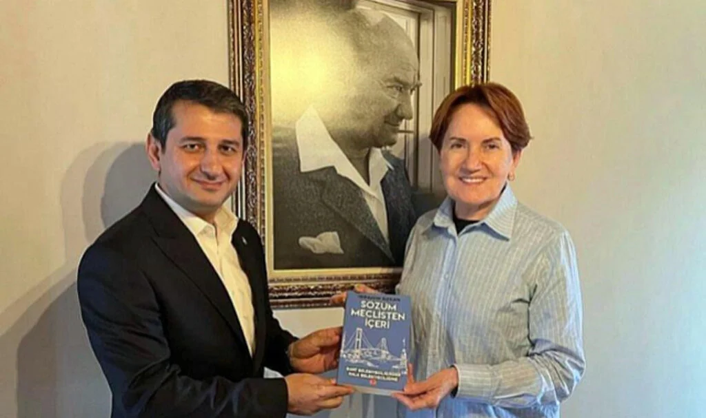 İYİ Parti İBB Grup Başkanvekili İbrahim Özkan ve 5 Meclis üyesi İYİ Parti'den istifa etti