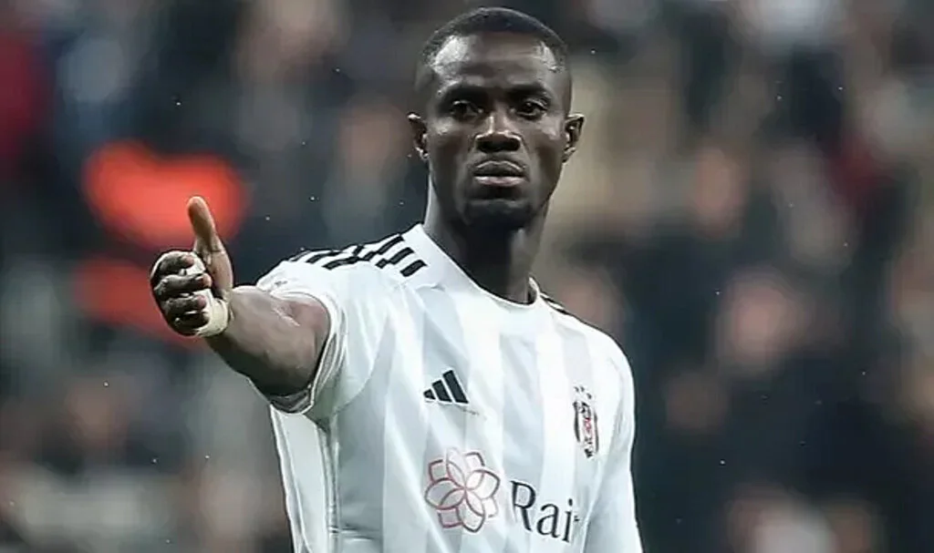 Kadro dışı kalanlar kervanına katılmıştı! Beşiktaş, Eric Bailly'nin sözleşmesinin feshedildiğini açıkladı