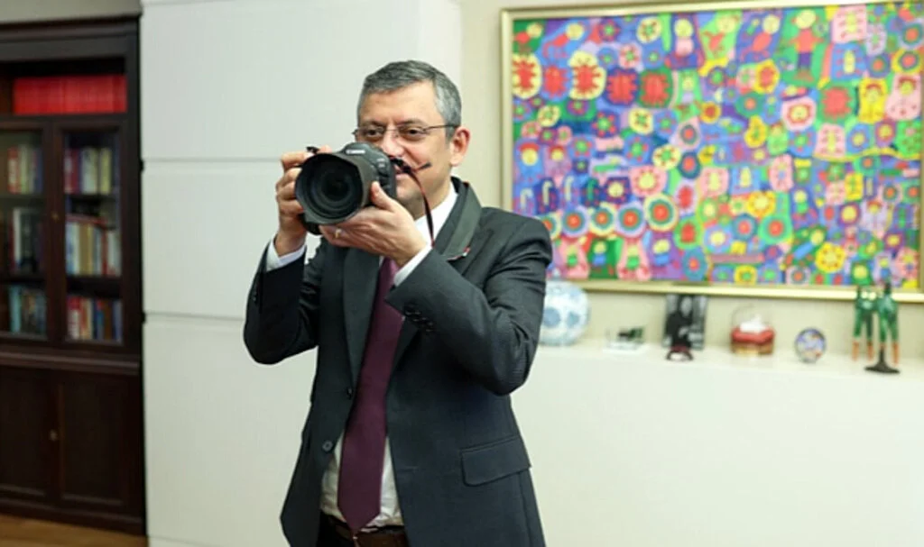 Özgür Özel: Misafirhanede kalıyorum