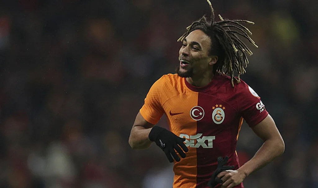 Premier Lig devi Sacha Boey için geliyor