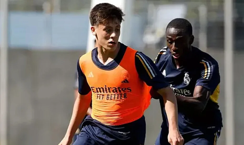 Real Madrid'de Arda Güler gelişmesi! İspanyol devi paylaştı