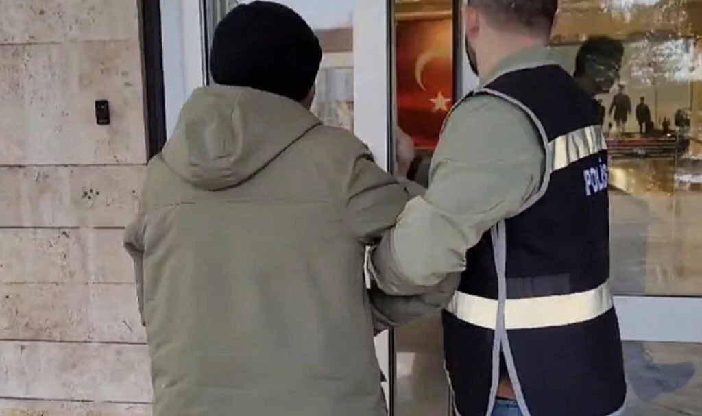 Samsun'da adam öldürmekten 23 yıl cezası bulunan şahıs yakalandı