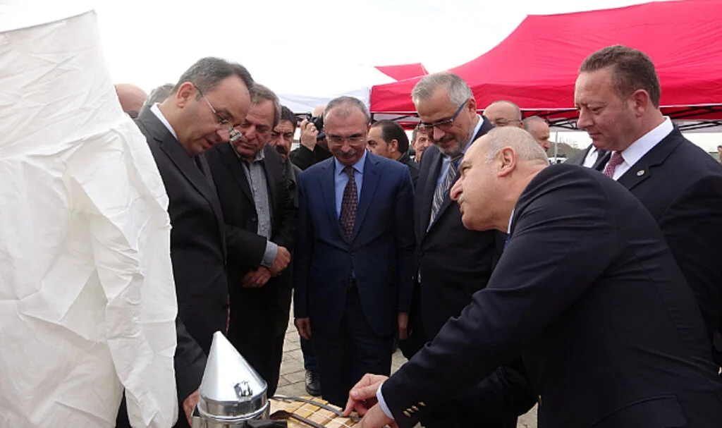 Samsun'da arıcılara kovan ve malzeme desteği