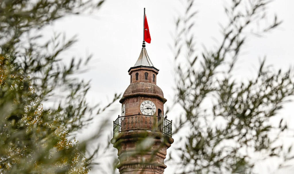 Samsun'da Saathane Meydanı yeni çekim noktası