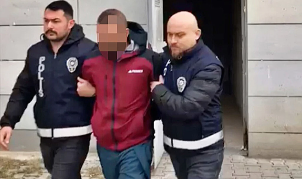 Samsun'da sahte kimlik kullanan firari hükümlü yüz tanıma sistemiyle yakalandı