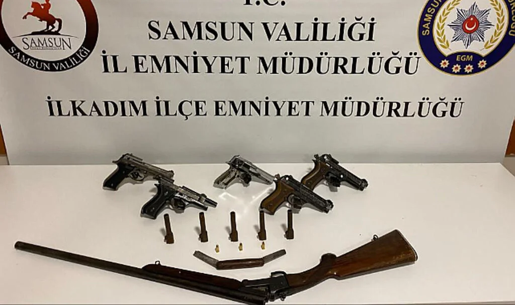 Samsun'da silah ve parçaları ele geçirildi: 1 gözaltı