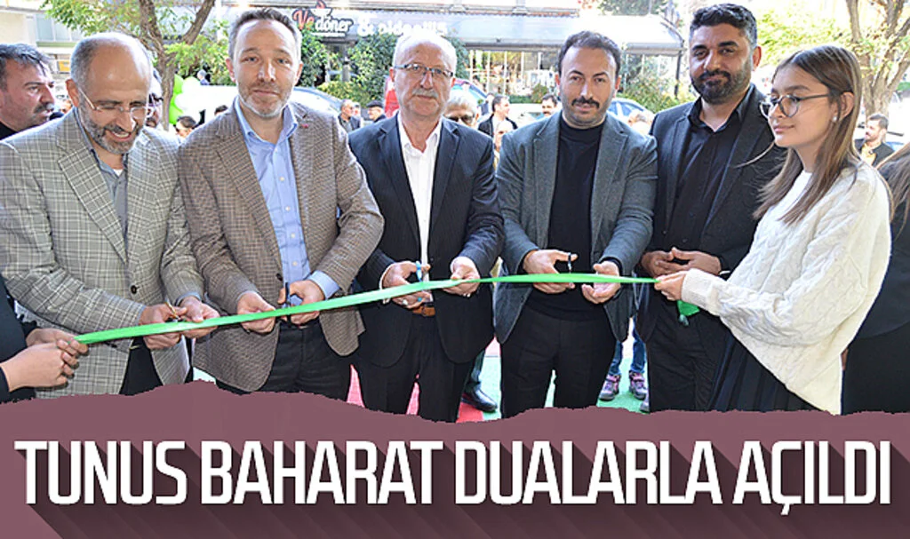 Samsun'da Tunus Baharat dualarla açıldı 