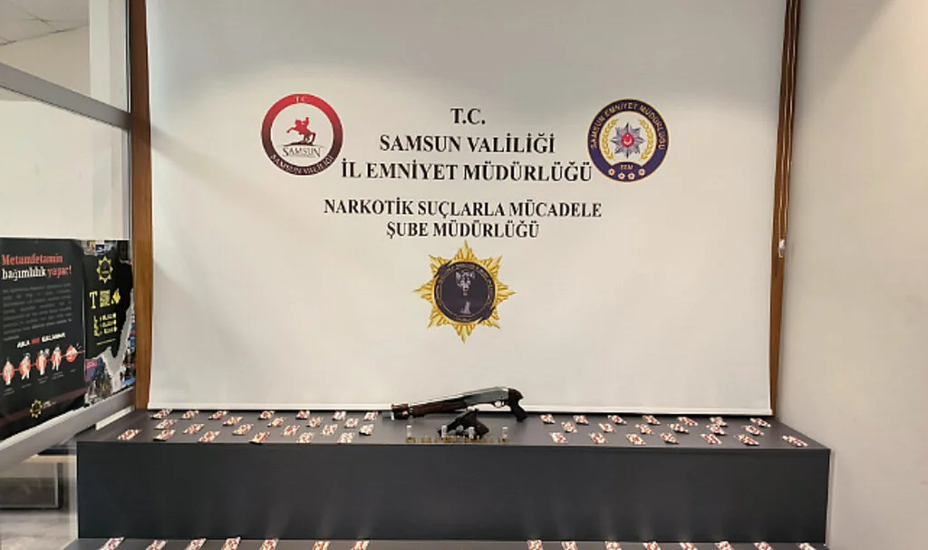 Samsun’da uyuşturucu operasyonu: 3 gözaltı