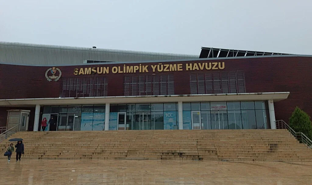 Samsun'da 'Yüzme Bilmeyen Öğretmen Kalmasın Projesi'