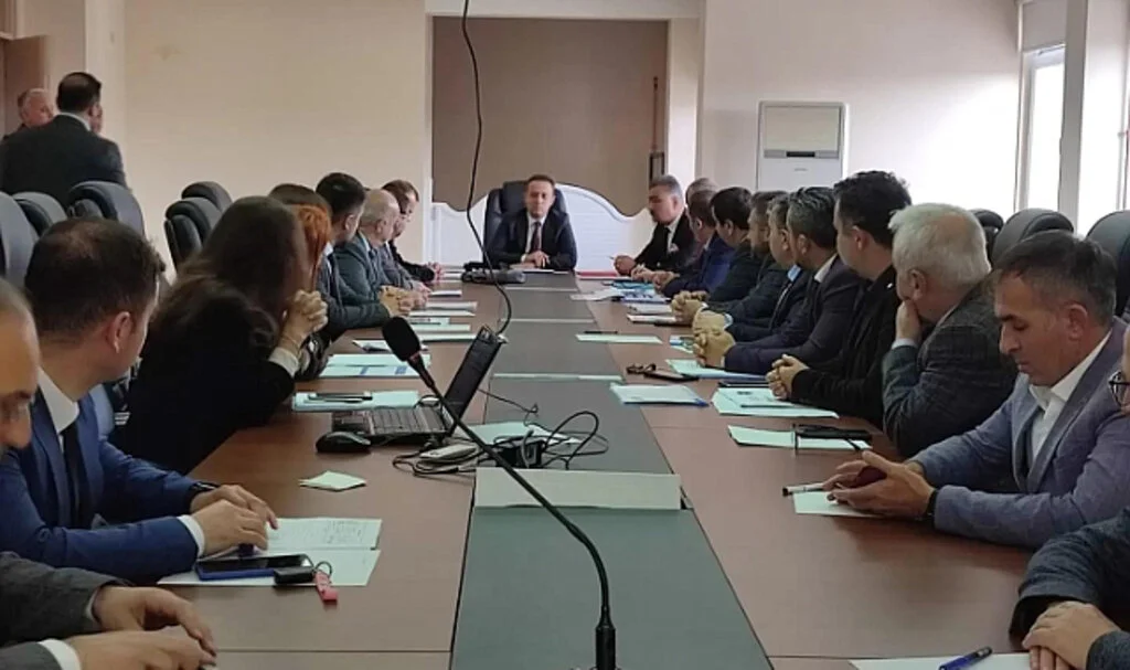 Samsun Kavakta milli eğitim toplantısı