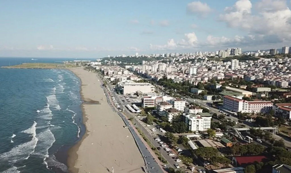 Samsun Valisi Tavlı: "Atakum plajları, Miami plajlarından daha güzel"