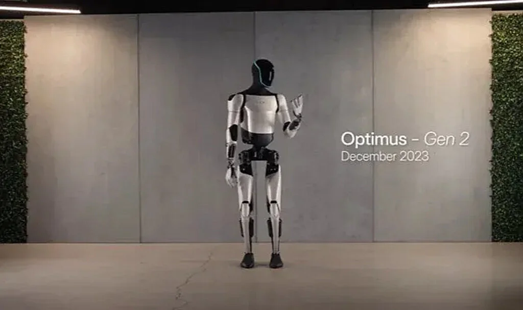 Tesla'nın robotu insanların yerini alacak