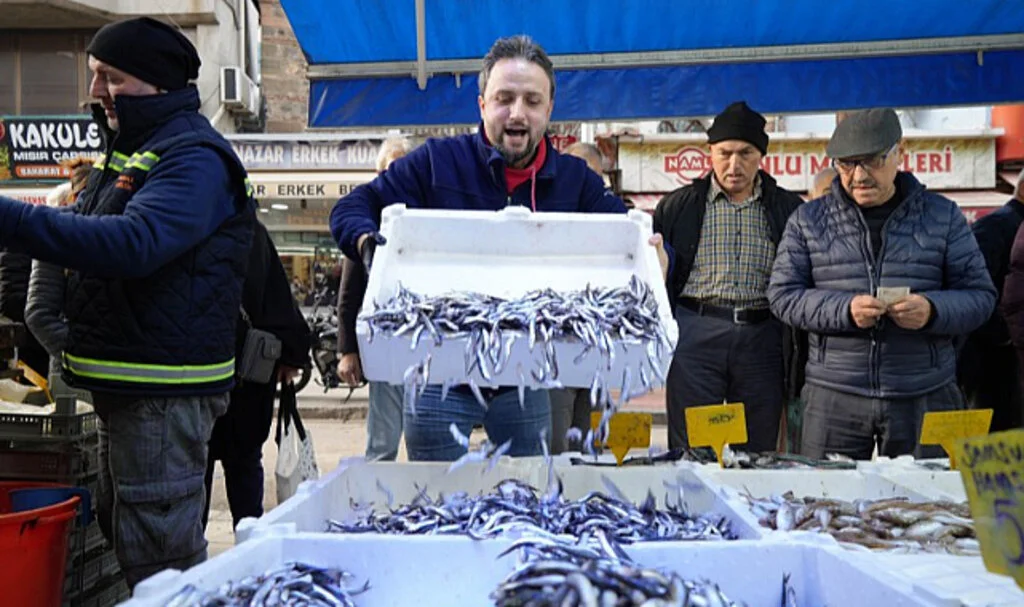 Yılbaşı hareketliliği balıkçılara yaradı
