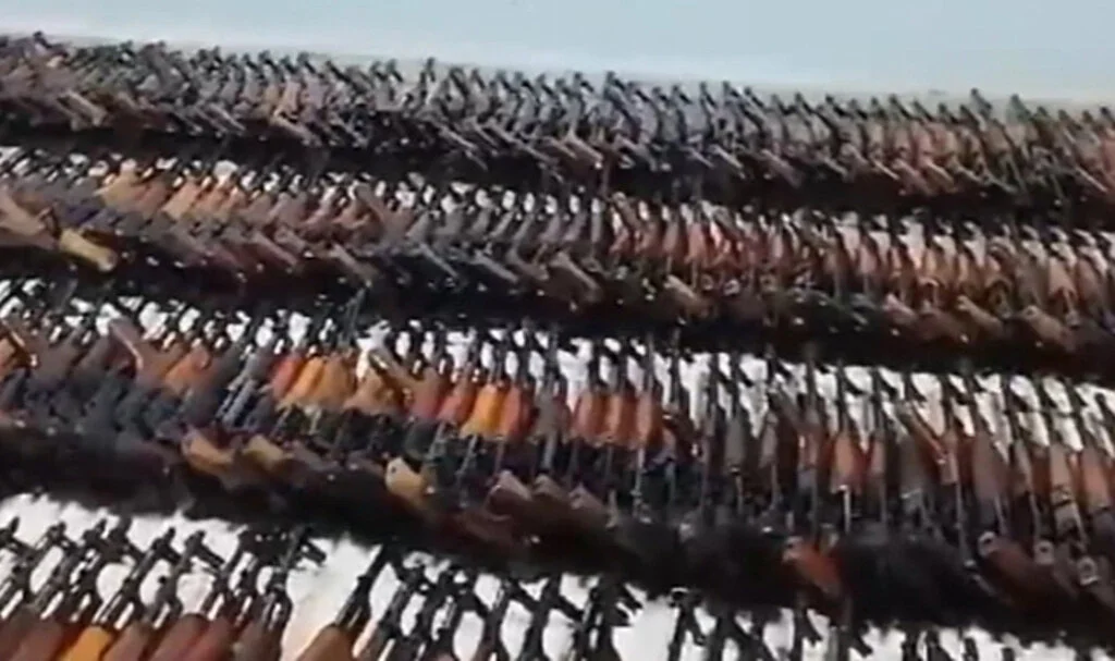 Zap'ta 467 adet AK-47 ele geçirildi