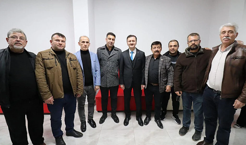 AK Parti İlkadım Belediye Başkan aday adayı Yahya Çınkıl: 'Herkesin sahipleneceği belediyecilik yapacağız'