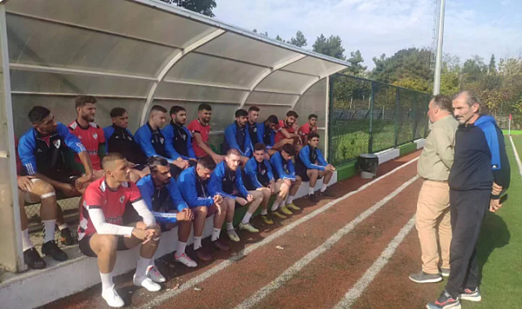 Alaçamspor Başkanı Özcan Nazlım: "Çok basit puan kayıpları yaşadık"