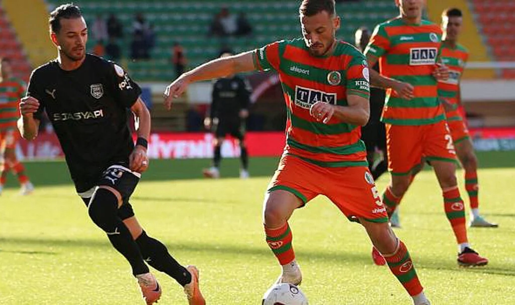 Alanyaspor ile Pendikspor yenişemedi