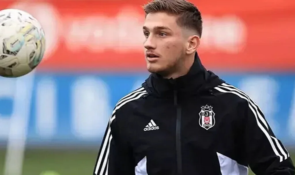  Beşiktaş, Semih Kılıçsoy ile 2028 yılına kadar sözleşme imzaladı!
