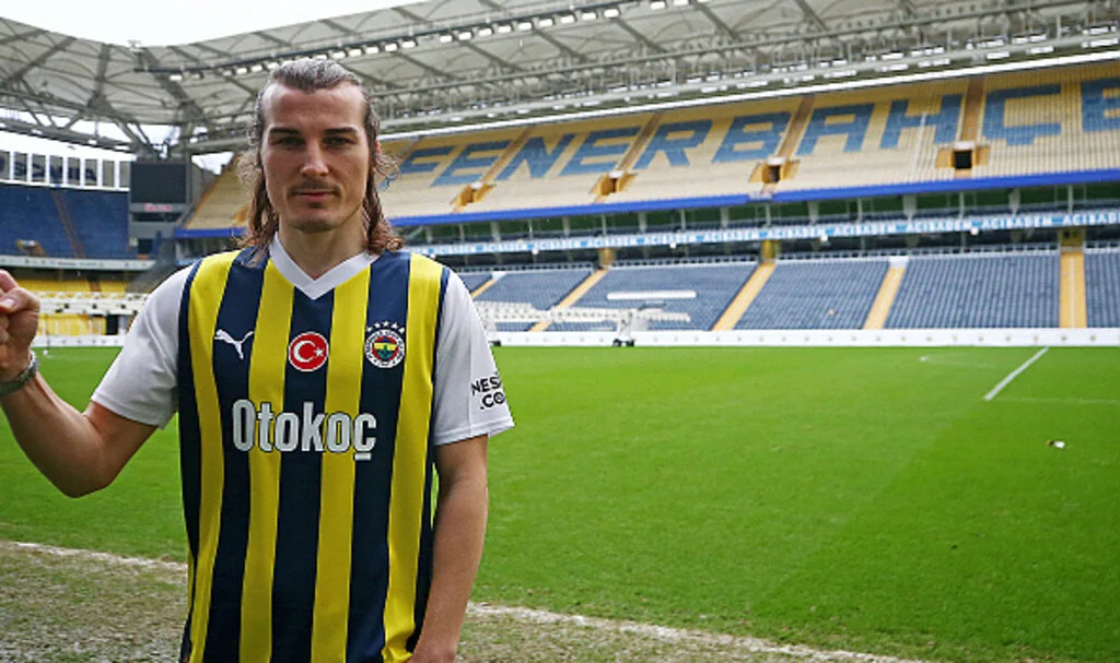 Çağlar Söyüncü resmen Fenerbahçe'de