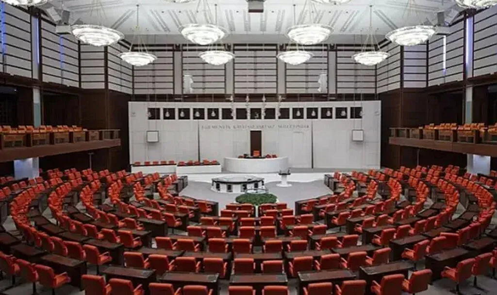 CHP, TBMM’yi olağanüstü toplantıya çağırdı! Can Atalay hakkındaki kararlar...