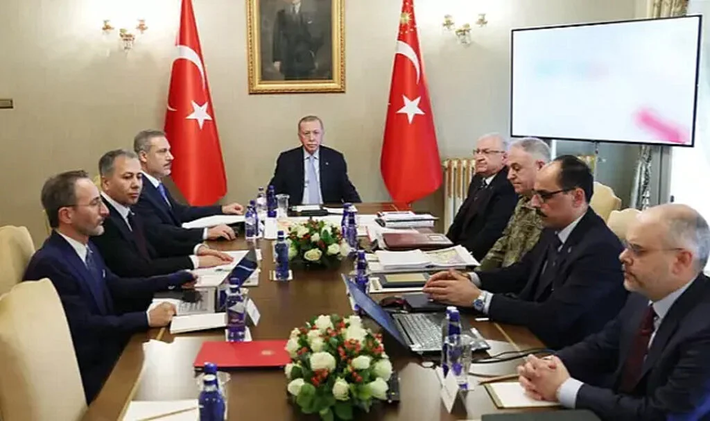 Cumhurbaşkanı Erdoğan başkanlığındaki güvenlik toplantısı sona erdi
