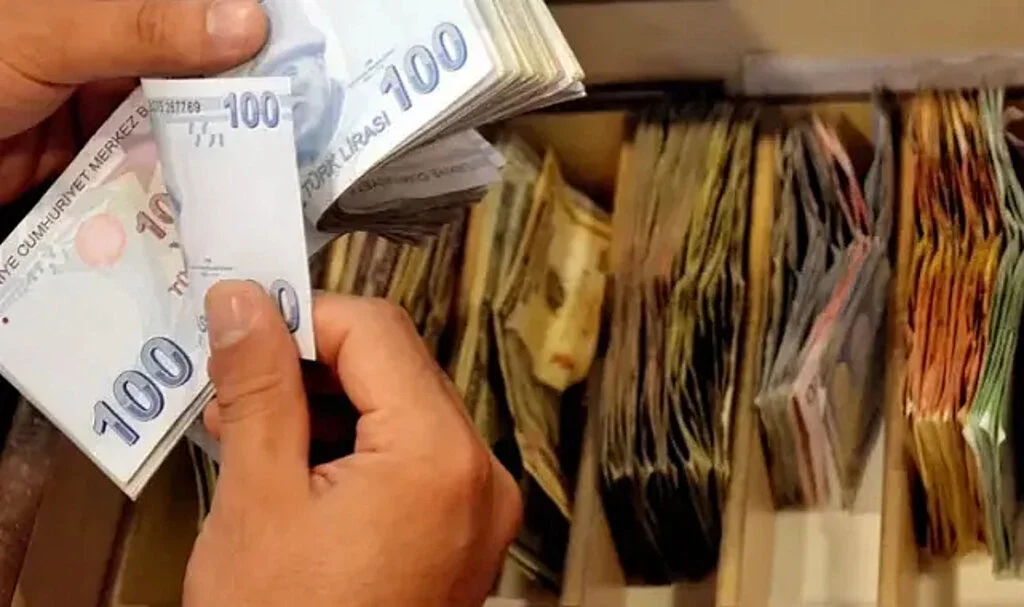 Ek vergi ve para cezası! Kamu alacakları için harekete geçildi: Ticaret Bakanlığı tahsilata başladı
