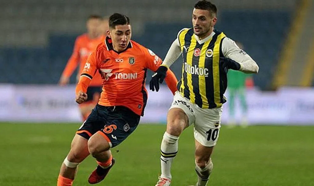Emirhan İlkhan'dan Fenerbahçe maçı sonrası isyan! ''Biz bu ligin figüranı değiliz''