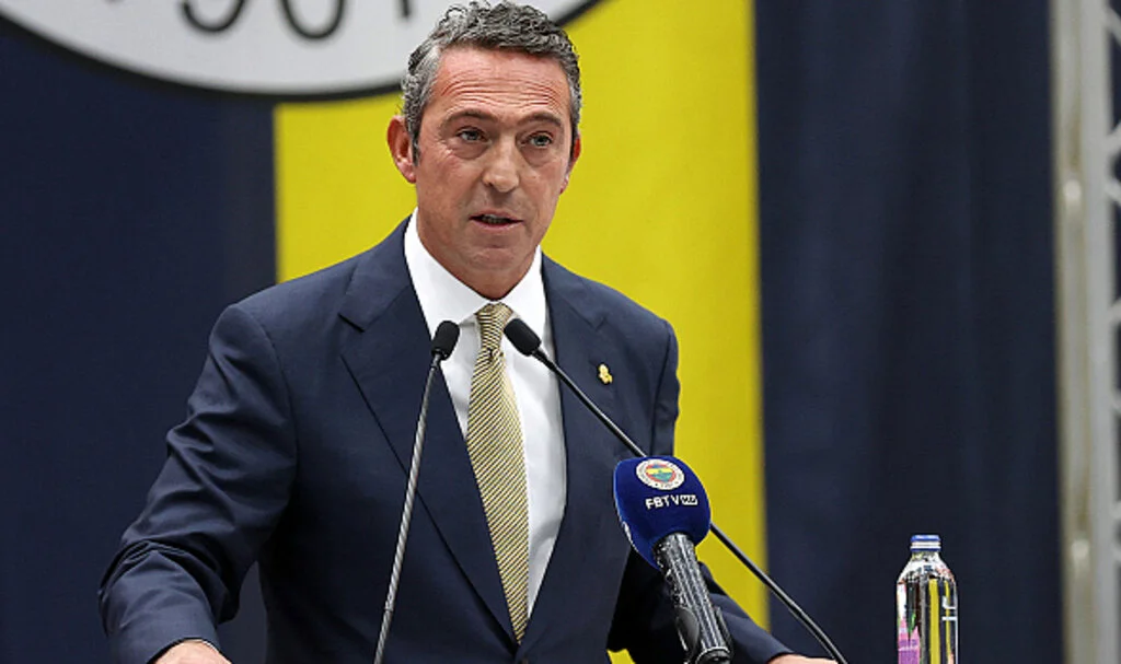 Fenerbahçe'den Galatasaray'a çağrı