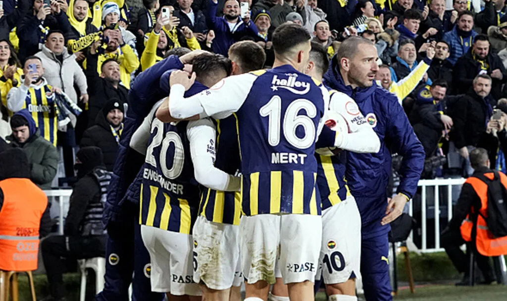 Fenerbahçe geriden geldi Ankaragücü'nü yendi